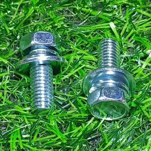 TORNILO DE CABEZOTE DOMOPOWER TL43/CG430/TL52/MARUYAMA BC420 GENERICO
